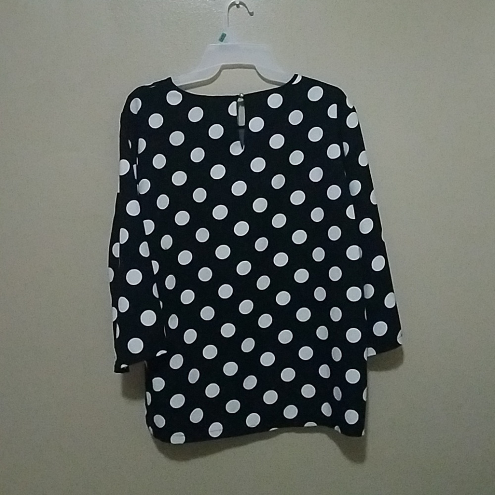 Polky Dot Mid-Half Sleeve Blouse (used) - Picture 3 of 3